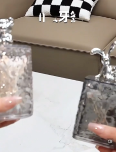 Luxury Premium Toothpick Box Toothpick Holder Household High-End Toothpick Jar Dental Floss