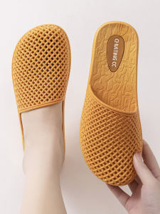 รองเท้าแตะพื้นนิ่มกันลื่นสำหรับผู้หญิง รองเท้าแตะพื้นยางแบบสวมสบายสำหรับใส่ในบ้านและกลางแจ้ง รองเท้าแตะชายหาดแบบสวมสบายสำหรับผู้หญิงในทุกฤดูกาล