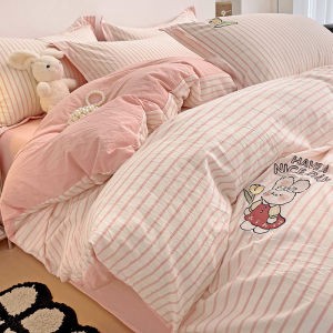 ผ้าคลุมเตียงลายทางผ้าฝ้ายแท้ 4 ชิ้น ปักลายการ์ตูน ผ้าคลุมหมอนรองศีรษะผ้าฝ้ายแท้ ผ้าคลุมเตียงแบบลำลองสำหรับหอพักนักเรียนและผู้หญิง