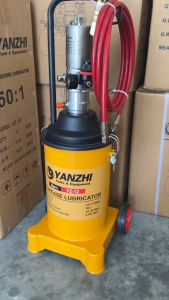 YANZHI ถังอัดจาระบี ใช้ลม 12 ลิตร อุปกรณ์มาตรฐานครบชุดพร้อมใช้งาน สำหรับเซอร์วิสจารบีโดยเฉพาะ