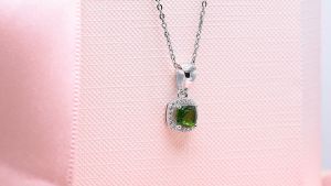 for Natural Chrome Diopside 925 Sterling Silver Pendants With Concise Style Of Women's Birthday