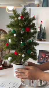 [พร้อมส่ง] Jnihouse : Little Christmas Tree (ต้นคริสต์มาสประดิษฐ์+ไฟประดับ)