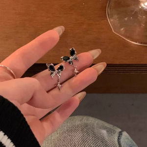 Elegant Black Butterfly Tassel Earrings Womens Fashion Versatile Unique Design High-End Dangle Earrings Luxury Match All