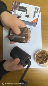 【FAST Delivery】Máy Xay Cà Phê Mini Cầm Tay Cao Cấp Lõi Gốm Xay Hạt Giữ Trọn Hương Vị Nhỏ Gọn Tiện Lợi