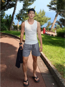 Quần Short Thể Thao Ice Silk Nhanh Khô Màu Xám Nhạt Cho Nam Mùa Hè Mặc Ngoài Trời Bãi Biển Quần Chạy Bộ Mỏng Quần Tập Thể Dục