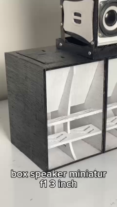 Box Speaker miniatur F1 3 INCh putih