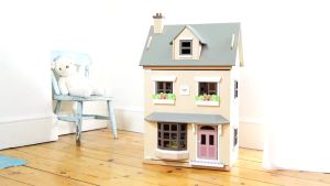 Tender Leaf Toys ของเล่นไม้ บ้านตุ๊กตา ฟ็อกซ์เทล วิลล่า Foxtail Villa