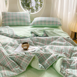 Violet | Muji Style Gingham Summer Quilt Washable