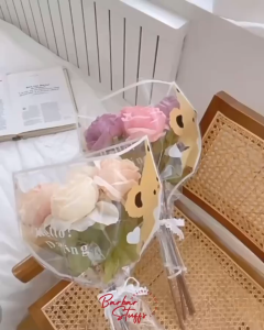 ซองใส่ดอกไม้ ถุงห่อดอกไม้ ซองพลาสติกห่อดอกไม้ ลายหมี แนวเกาหลี