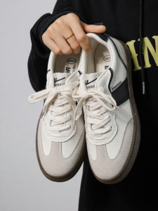 Warrior | Retro Casual and Sporty Mens Sneakers
