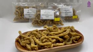 Keripik Usus Ayam Tepung Cahaya Abadi Solo (50gr)