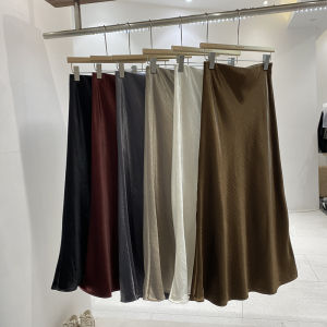 กระโปรงทรงหางปลาเอวสูงผ้าซาตินสไตล์ฝรั่งเศสย้อนยุคสำหรับฤดูใบไม้ร่วงปี 2024 กระโปรงทรงยาวสุดหรูหราสำหรับผู้หญิง