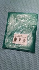 Jas Hujan Ponco & Kelelawar: Tahan Air dan Desain Unik