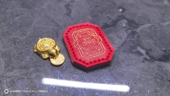 Fengshui Lucky Turtle Wallet Charm Money-biting Turtle Ornaments Decor