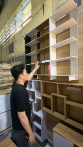 Kệ góc tường xinh xắn phong cách và màu sắc hiện đại chất gỗ MDF lõi đặc tốt 2023 dễ dàng lắp ráp