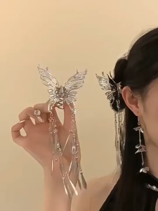 กิ๊บติดผมรูปผีเสื้อแบบเรโทรของแอนนี่มีพู่สไตล์วินเทจสง่างามสำหรับผู้หญิง