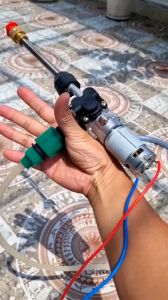 Máy rửa xe ô tô Máy bơm pít tông rửa xe áp lực cao Máy bơm nước động cơ di động 21V cos