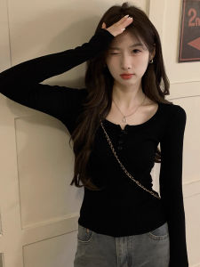 chaqi | Alluring Pure Style T-shirt Black Shoulder Button Partial Collar
