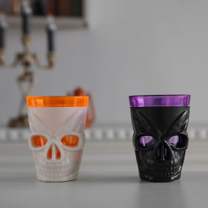 SHUNAICHI New Halloween luminous wine glass atmosphere arrangement props horror skull wine glass LED electronic light ornament wholesale