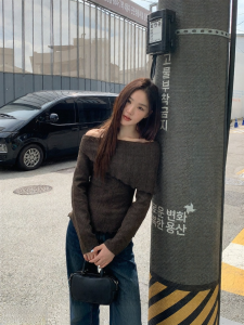 NIHAOKANONG | Áo Knit Ôm Dáng Thiết Kế Pháp Xõa Vai