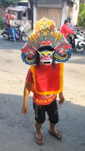 Termurah Barongan Full Spons aman untuk anak-anak Bermain mainan devil spons mainan kesenian tradisional