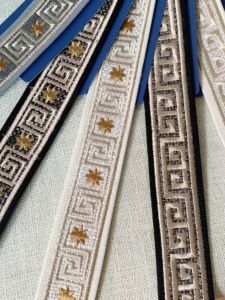 ผ้าริบบิ้นตกแต่งสไตล์จีน DIY สำหรับผ้าม่านและโซฟา ผ้าฝ้ายผสม 4 ซม. ขอบปักลาย ผ้าฝ้ายผสม ผ้าฝ้ายผสม