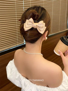 เข็มขัดผมรูปผีเสื้อสีดำ U-Shape สำหรับผู้หญิง เครื่องประดับผมสไตล์เกาหลี ทรงหางม้า ทรงหัวเข็มขัดผมแบบใหม่ 2024 ของ Owey