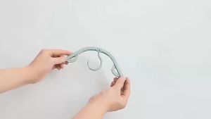 Travel Portable Plastic Hanger Multifunctional Simple Folding Hanger Non-slip Clothes Hanger Wholesale