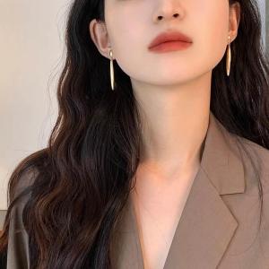 ต่างหูรูปเส้น S925 เงินแท้ ดีไซน์สายรัดห้อย ทรงฮ่องกงย้อนยุค สไตล์วินเทจ แฟชั่นฤดูใบไม้ร่วง/ฤดูหนาว ใหม่ล่าสุด