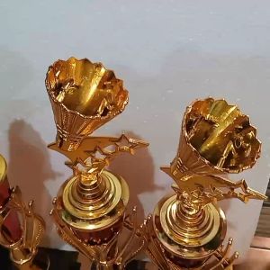 Piala Lomba Juara 1 2 3 4 (cock body merah raser) "costum" (bisa satuan juga) & free sticker