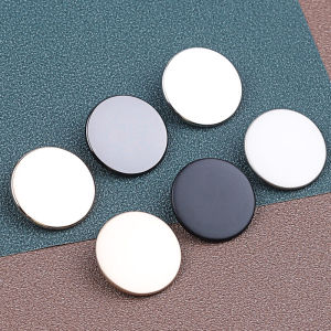 กระดุมโลหะคุณภาพสูงกระดุมใหญ่ติดกระจกแบบเรียบกางเกงชุดสูทกางเกงกระดุมติดเสื้อกันลมกระดุมติดข้อมือเสื้อเชิ้ตกระดุมประดับแบบมีหมอก