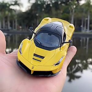 Tỉ Lệ 1:32 Ferrari Laferrari Hợp Kim Diecast Đồ Chơi Xe Ô Tô Mô Hình Thu Nhỏ Xe Kim Loại Sưu Tập Cho Trẻ Em