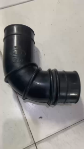 ỐNG BÔ E HÚT GIÓ XE TẢI HUYNDAI 2T5 ĐỜI CŨ CAO SU (GIÁ BÁN 1 CÁI)