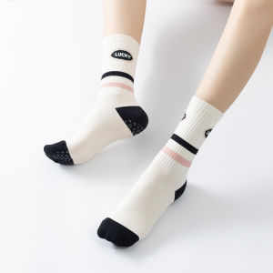Summer Thin Yoga Socks Striped Mid-Calf Pilates Non-Slip Indoor Fitness Socks Breathable Absorbent Cotton Yoga Gear for Women