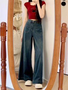 เสื้อยืดคอกว้างสั้นผ้าถักสำหรับผู้หญิง สีแดงไวน์ ทรงเข้ารูป แขนสั้น ทรงปกติ ฤดูร้อน 2025 เสื้อยืดคอเหลี่ยมลายพิมพ์