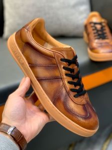 Mens Retro Style Color Rubbing Leather Shoes Breathable Casual Board Shoes Deoxynucleotide Shoes Summer New Arrival