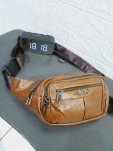 waistbag pria bahan kulit/selempang pria bahan kulit