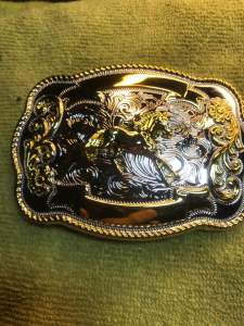 หัวมอนทาน่าสีเงินขอบทองเนื้ออลูมีเนียมแบรนด์Guns-n-roses