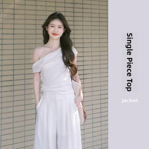 YUEZHONGWEI | Off-shoulder Asymmetric Short Sleeve Slim-fitting T-Shirt