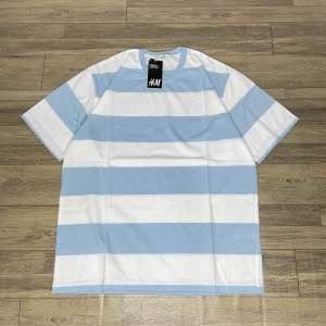 T-Shirt Stripe Oversize Kaos Salur Lengan Pendek