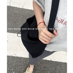 Casual Large Capacity Womens Shoulder Bag 2025 New Fashion Cloth Tote Bag Crossbody Bag for Class Commuting Soft Nylon Material