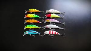 AKAKUMA | 10Pcs Luminous Slow Sinking Minnow Wobbler Lure 5g/5.5cm Lifelike Skin with 2 Treble Hook Artificial Hard Bait for Bass Trout.