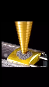 ดอกสว่านทรงเจดีย์ เคลือบไททาเนี่ยม เจาะรู ขยายรู Step Drill 4-12mm / 4-20mm / 4-32mm (แพ็ค 1 ชิ้น)