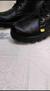SEPATU SAFETY CATT33 UJUNG BESI SOL DIJAHIT KELILING PRIA KERJA LAPANGAN PABRIK