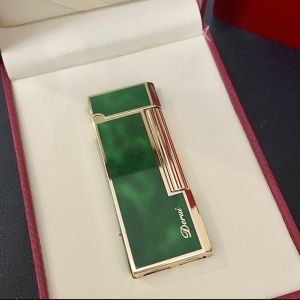 ♥️BẬT LỬA DERUI KHẢM MEN XANH LÁ Demi Vàng Sang Trọng 🔱( Có Hộp - Tặng Kèm Đá Lửa )🔥HÌNH ẢNH DO SHOP TỰ CHỤP. HÀNG ĐẢM BẢO ĐÚNG HÌNH 100%