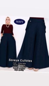 Kulot Desain Modern: Mayung, Soraya, dan Jumbo\\n\\n Apa Itu Kulot?\\n\\n Pengertian Kulot\\n\\nKulot adalah sebuah pakaian tradisional yang berasal dari Indonesia, terutama dari daerah Aceh. Pakaian ini biasanya digunakan oleh wanita sebagai pakaian sehari-hari atau acara formal. Kulot memiliki berbagai jenis desain, mulai dari tradisional hingga modern.\\n\\n Jenis-Jenis Kulot\\n\\nKulot memiliki berbagai jenis desain, di antaranya:\\n\\n- Kulot Mayung\\n- Kulot Soraya\\n- Kulot Jumbo\\n\\n Kulot Desain Modern\\n\\n Kulot Mayung Terbaru\\n\\nKulot Mayung terbaru hadir dengan desain yang modern dan stylish. Desain ini biasanya memiliki motif batik atau polos dengan warna-warna cerah dan elegan. Kulot Mayung terbaru cocok untuk acara formal maupun non-formal.\\n\\n Kulot Soraya Murah\\n\\nKulot Soraya murah adalah pilihan tepat bagi Anda yang mencari kulot dengan harga terjangkau namun tetap berkualitas. Desain kulot Soraya murah biasanya memiliki motif yang sederhana dan warna-warna netral, cocok untuk acara sehari-hari.\\n\\n Ukuran Kulot Jumbo\\n\\n Ukuran M, L, XL, XXL\\n\\nKulot Jumbo tersedia dalam berbagai ukuran, mulai dari M, L, XL, hingga XXL. Ukuran ini memungkinkan Anda untuk memilih kulot yang sesuai dengan tubuh Anda.\\n\\n Kelebihan Kulot Jumbo\\n\\nKulot Jumbo memiliki beberapa kelebihan, di antaranya:\\n\\n- Lebih nyaman digunakan karena ukurannya yang longgar\\n- Tersedia dalam berbagai ukuran\\n- Cocok untuk acara formal maupun non-formal\\n\\n COD Berkualitas\\n\\n Keuntungan COD\\n\\nCOD atau Cash On Delivery adalah metode pembayaran yang memungkinkan Anda untuk membayar produk setelah barang diterima. Keuntungan COD antara lain:\\n\\n- Lebih aman karena Anda dapat memastikan barang yang diterima sesuai dengan pesanan\\n- Tidak perlu khawatir dengan masalah pembayaran online\\n\\n Tips Memilih Kulot COD Berkualitas\\n\\nBerikut beberapa tips memilih kulot COD berkualitas:\\n\\n- Pilih penjual yang memiliki reputasi baik\\n- Pastikan foto produk sesuai dengan deskripsi\\n- Cek ulasan pelanggan sebelum melakukan pembelian\\n- Pastikan penjual memberikan garansi pengembalian barang jika terjadi masalah\n}