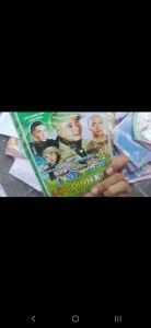 1kg đĩa DVD trưng bày còn trong bao khoảng 22 23 đĩa 1kg. Giá 1 kg
