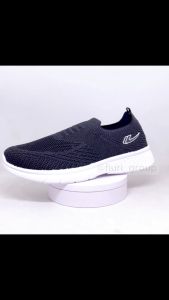FIURI - NEW ERA - WINNER 37-43 HITAM PUTIH - SEPATU SNEAKERS SLIP ON PRIA - SEPATU KNIT RAJUT - SEPATU OLAHRAGA JOGGING SENAM LAKI-LAKI - SEPATU SEKOLAH KERJA KULIAH - SEPATU CASUAL COWOK TRENDY MURAH PROMO DISKON