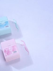 ROROLL | Super Fine Double Line Floss Picks for Adults Mint Flavor Portable Storage