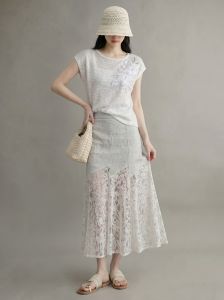 GULILI | Glitter Applique Lace-up Knitted Top Linen Lace Skirt Suit